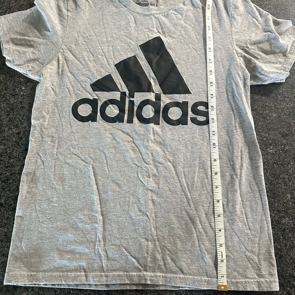 White Adidas t shirt no stains no holes xs mens size - Picture 1 of 2